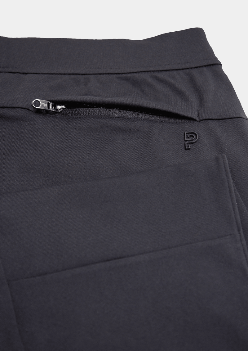 ALL DAY EVERY DAY JOGGER - BLACK - close up of zipper pocket